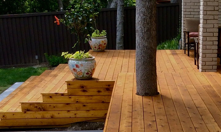 wooden-deck-construction-img